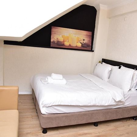 Mates Istiklal Suites Istanbul Ngoại thất bức ảnh
