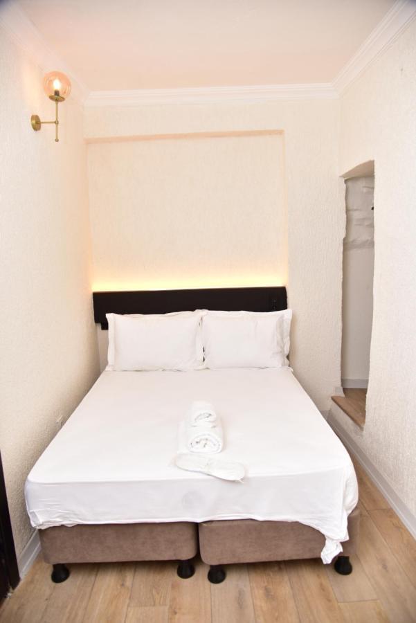 Mates Istiklal Suites Istanbul Ngoại thất bức ảnh